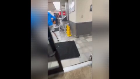Girl Pulled Up And Tore The Place Down After A Girl Kept Talking Crazy About Her On Social Media