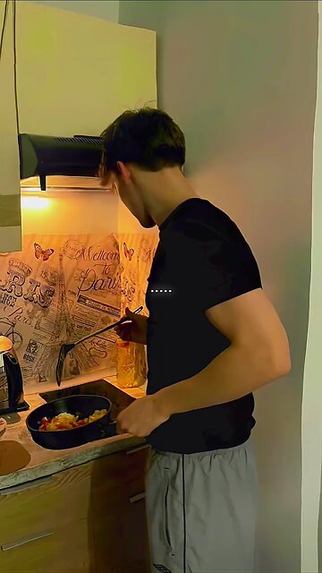 i just a boy who loves 🥰🤭