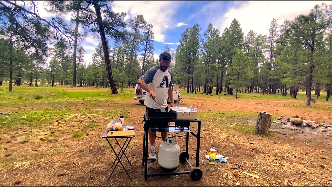 Easy Meals, Epic Views: Van Life Cooking in Paradise