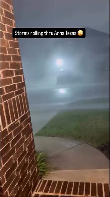 Powerful storm with 75mph + winds moving through Anna Texas, just North of Dallas.
