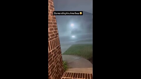 Powerful storm with 75mph + winds moving through Anna Texas, just North of Dallas.