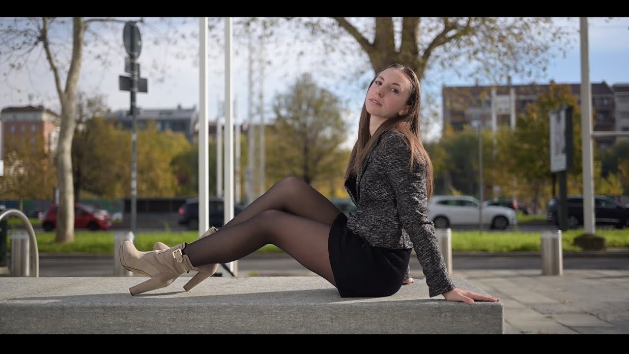 HOSIERY CINEMATIC VIDEO PORTRAIT : Pantyhose, Tights, Stockings , Ankle boots (4K)
