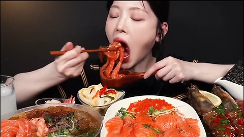 Gourmet Salmon Noodles, Large Soy Sauce Tiger Prawns and Salmon Rice