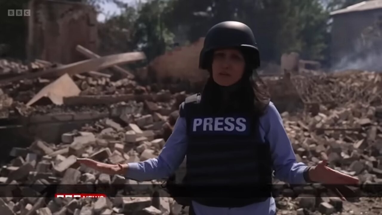 Ukraine frontline report: heavy fighting as BBC team runs for cover from drone attack