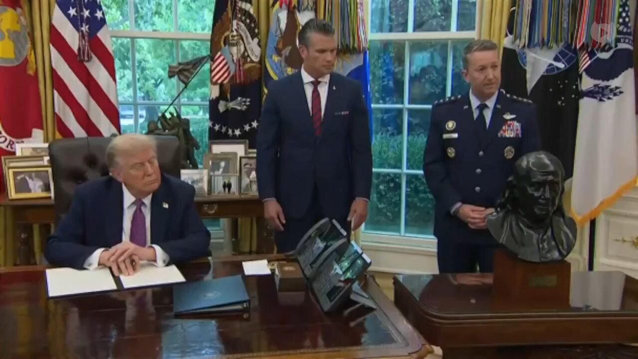 🇺🇸 Trump signs Executive Order renaming the U.S. Department of Defense to the