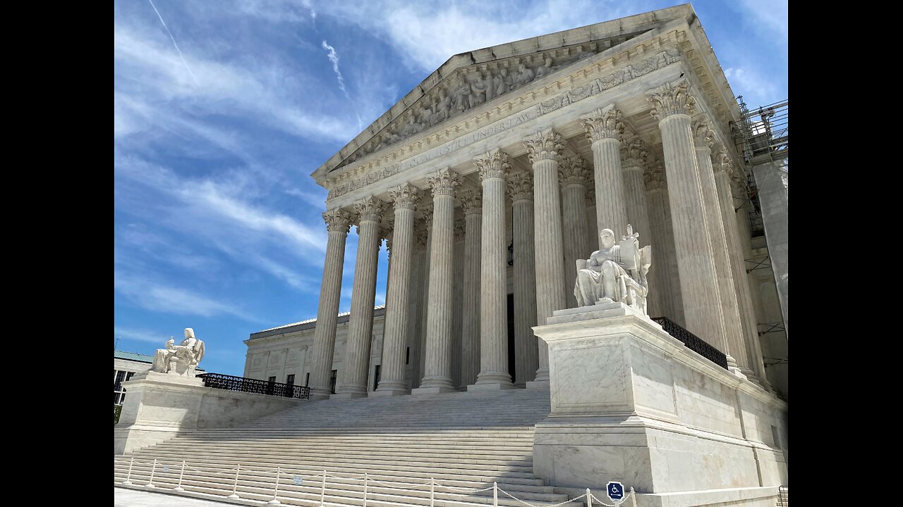 Americans Lose Faith in Supreme Court as Political Neutrality Plummets to Historic Lows