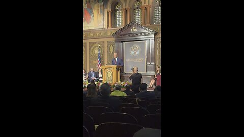 Dr. Degen at Georgetown Awards Ceremony