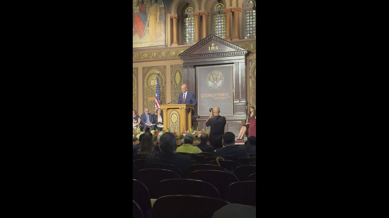 Dr. Degen at Georgetown Awards Ceremony
