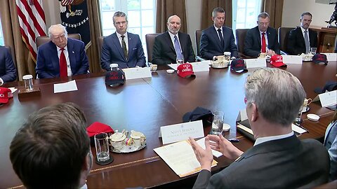 BREAKING: Trump holds Cabinet meeting at White House! - 4/30/2025