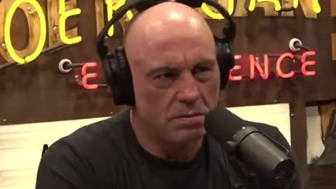 Joe Rogan notices something really interesting about when Elon Musk bought Twitter