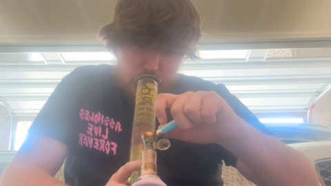 Day 449 pt3 I still put too much water in but I smoked it all lol