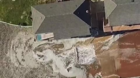 WATCH: Ocean surge begins in the Outer Banks, N.C. due to Hurricane Erin