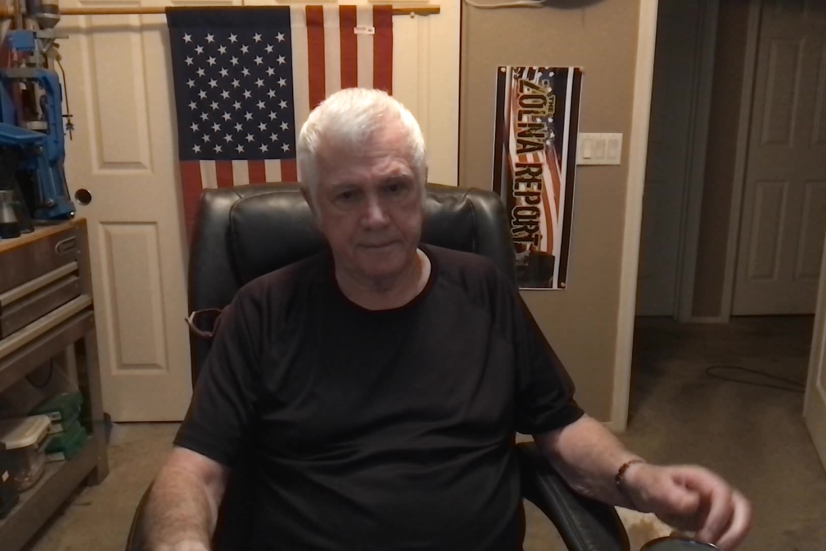 Click Bait, Is Melania Pregnant?