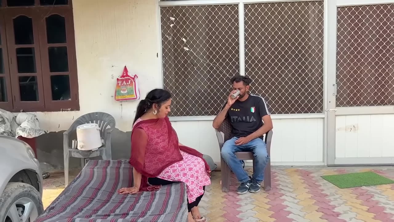 Kiraedar ke sath ishq ki Kahani