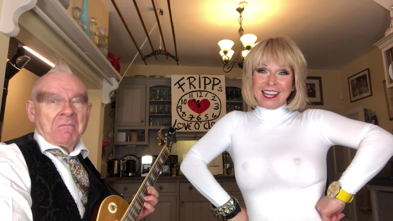 20220227 Toyah & Robert's Sunday Lunch Lonely Boy [qhaslkQP1Mc]