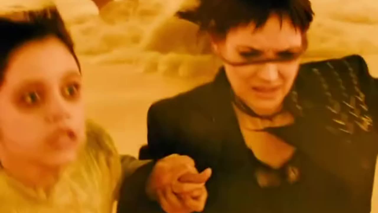 why 4 original Beetle juice stars aren't in the sequel
