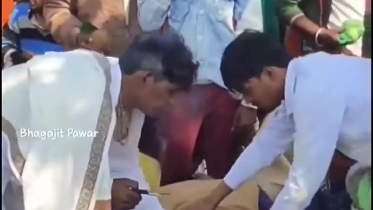 HINDUISM IS NOT COMPATIBLE WITH THE WEST: Hindus in India perform a satanic ritual!