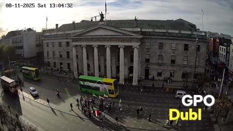 Rain moves east in Ireland - 8 Nov 2025