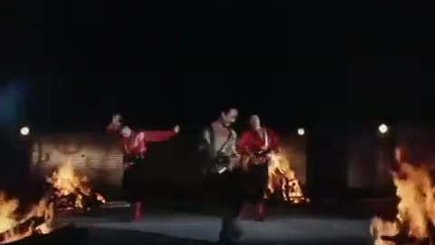 ¡Date prisa en construir una casa! - Danza gitana