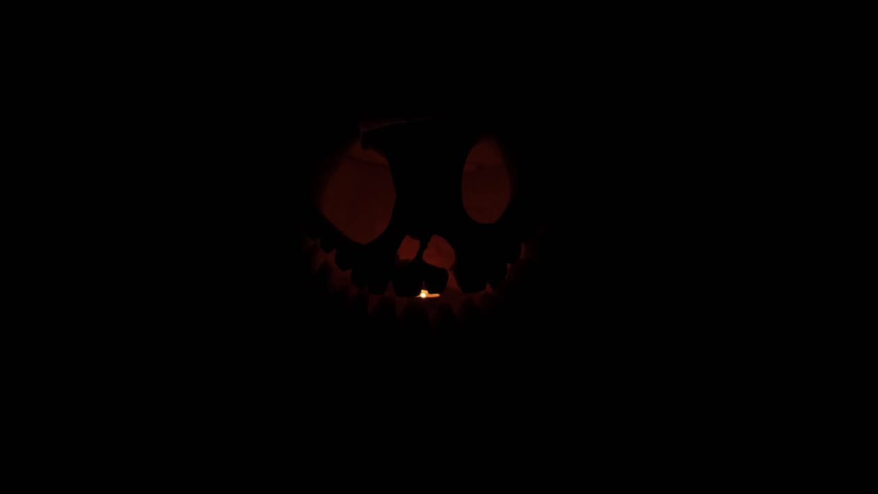 4K Halloween Fireplace: The Ghoul's Grin 10 Hours NO SOUND