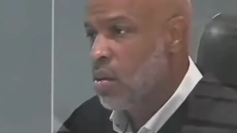 ‘You got some pants on, officer?' Detroit cop makes court appearance without pants 😳