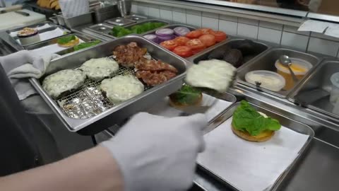 american cheeseburger by chef of new york culinary school