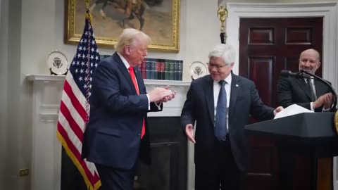 Trump make america great again