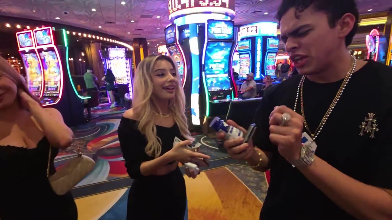 2025 Dance Sensations – Sexy Moves That Go Viral! 🔥