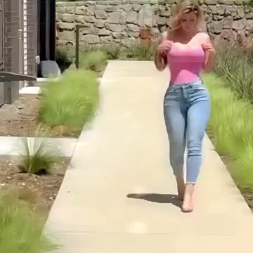 Wearing These on Repeat Forever 😍👖