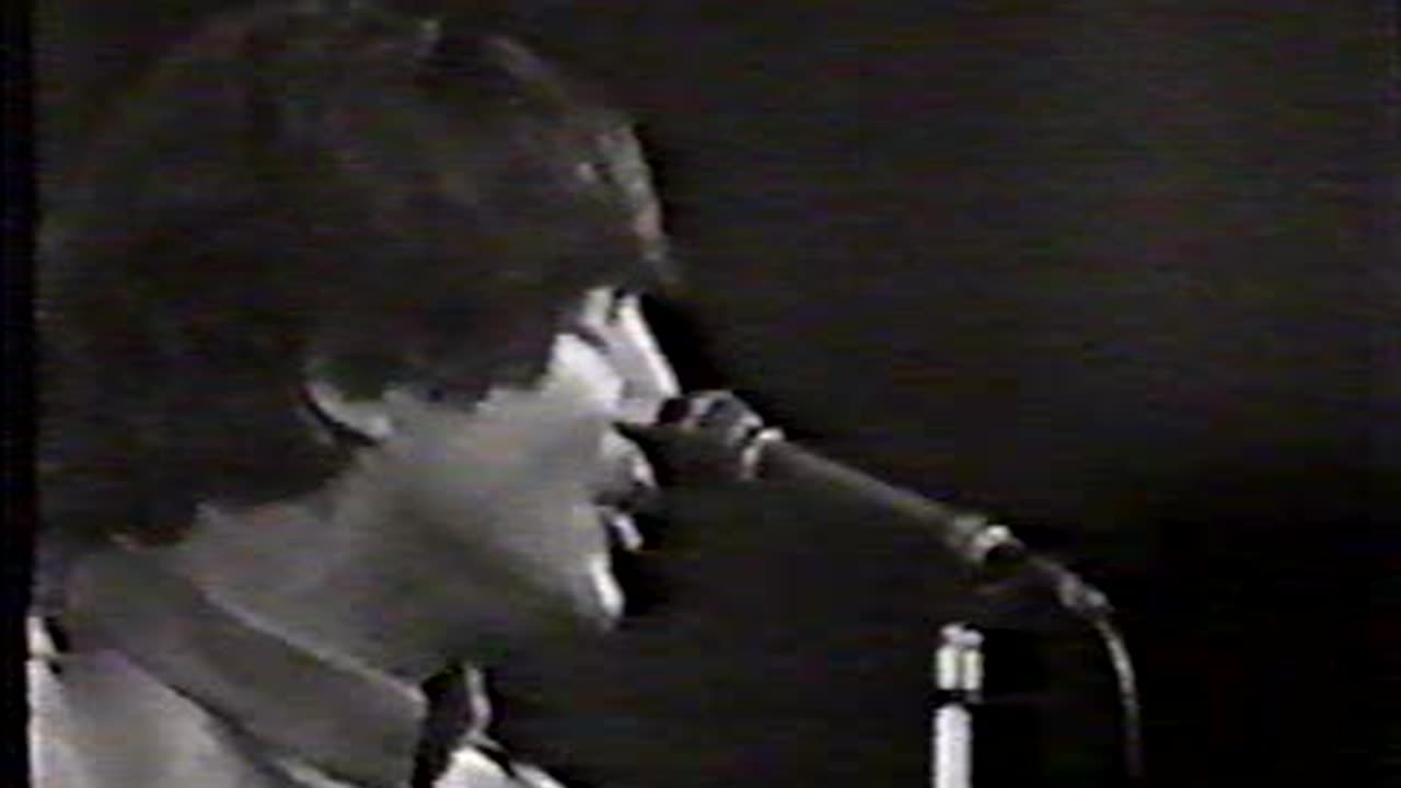 Beatles - NME Awards Performance = Wembley 1965