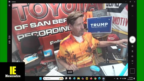 MAN HOLDS KNIFE TO GF! ARMED SUSPECT SHOT BY COPS! Trump punks Newsom!