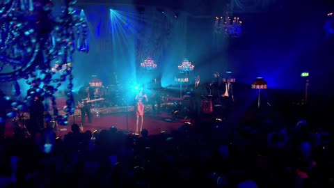 Back to Black - Amy Winehouse (live)