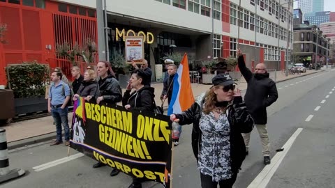 Demonstratie tegen Drag Queen voorleesmiddag Rotterdam 16-04-2023 14/17