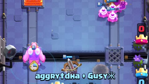 Clash Royale: 6/8 gameplay (Teamwork Three Crowns)