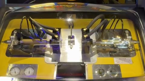 Mold-A-Rama Machine