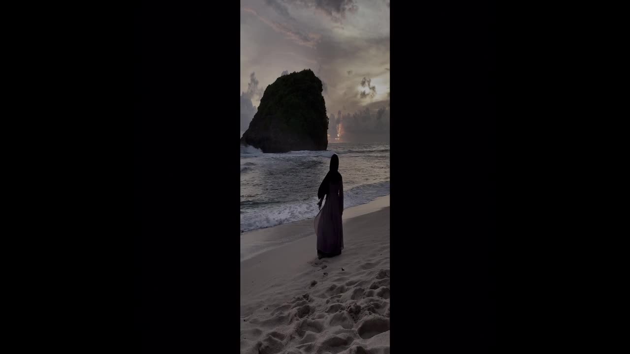 Enuk’s fate… A Troubling Paradise https://a.co/d/gnAsezZ
