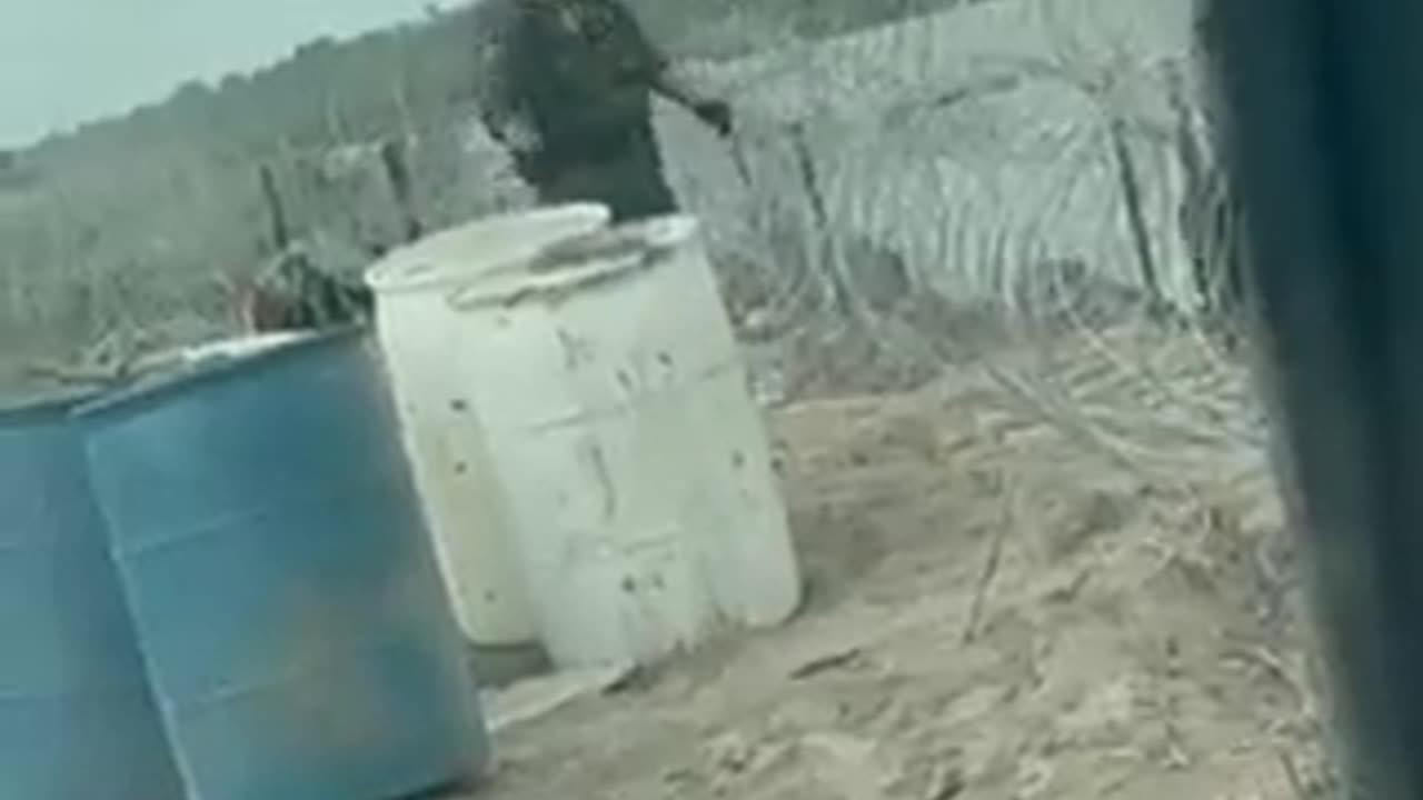 Border Patrol cutting razor to let illegals into America.