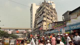 High number of casualties expected after strong earthquake near Dhaka, Bangladesh.