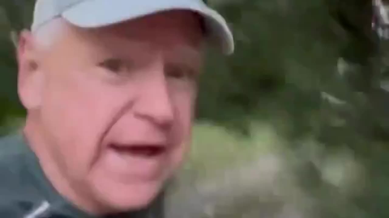 Imagine voting for Tim Walz to be your governor again.. 😭😭