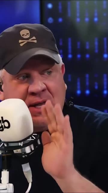 A Million Dollars Per Day Were Stuffed Into Suitcases for Somalia Over Two Years at Least