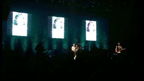 Placebo - Soulmates Never Die - Live in Paris (2003)