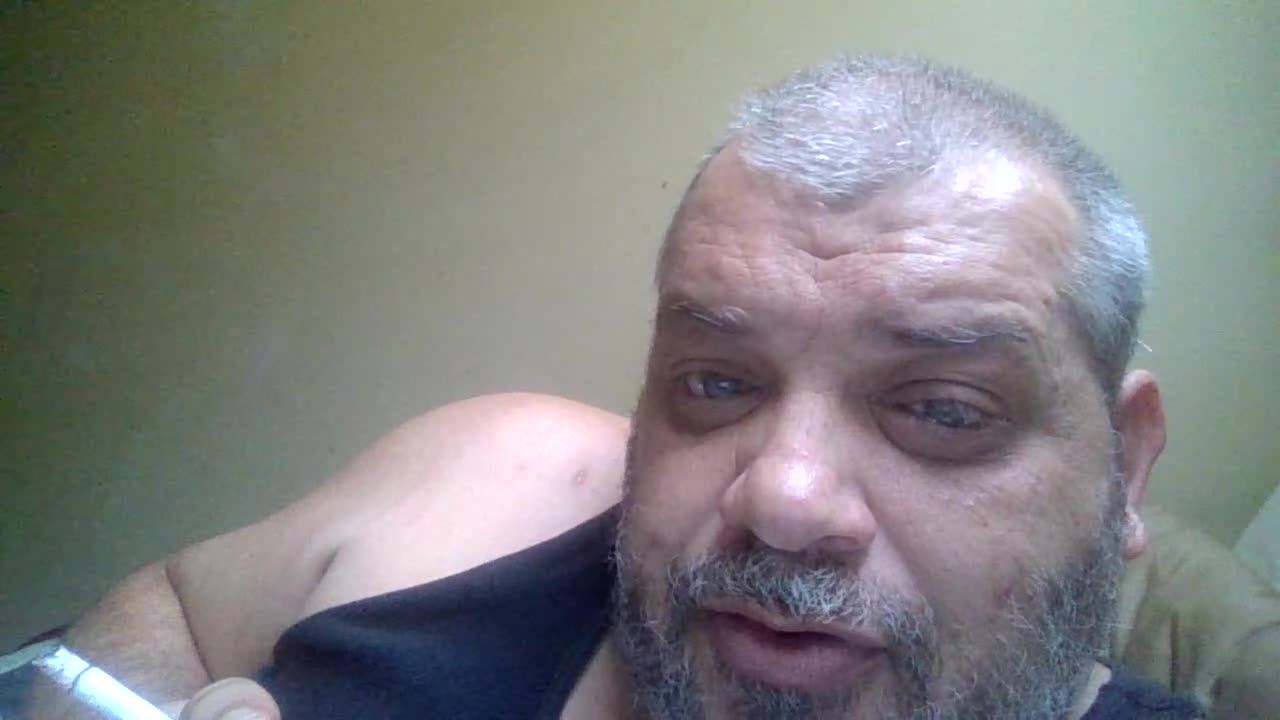 California Passes Law Banning ICE Officers From Wearing Masks