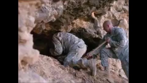 En souvenir de la disparition de huit soldats américains lors de la récupération d'une machine volan