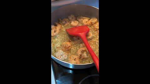 Cooking dinner 🥘