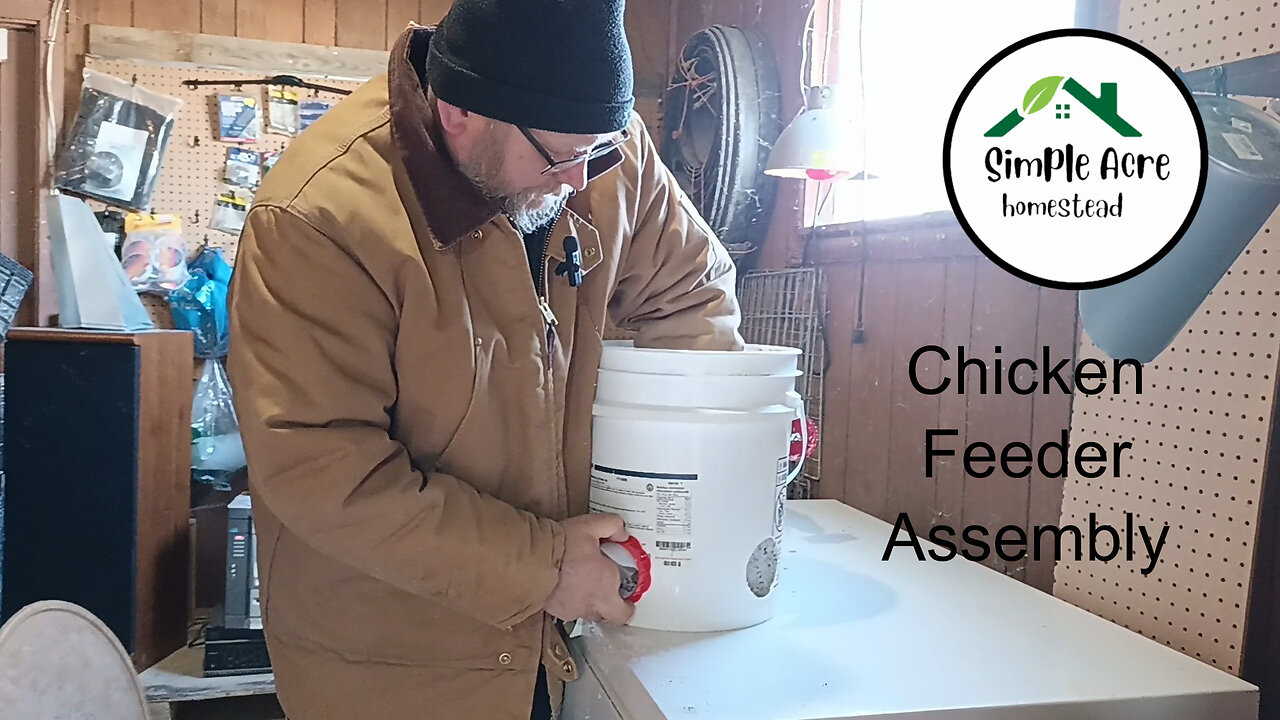 Simple Chicken Feeder Assembly