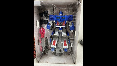 War for Cybertron Ultra Magnus Alt Mode