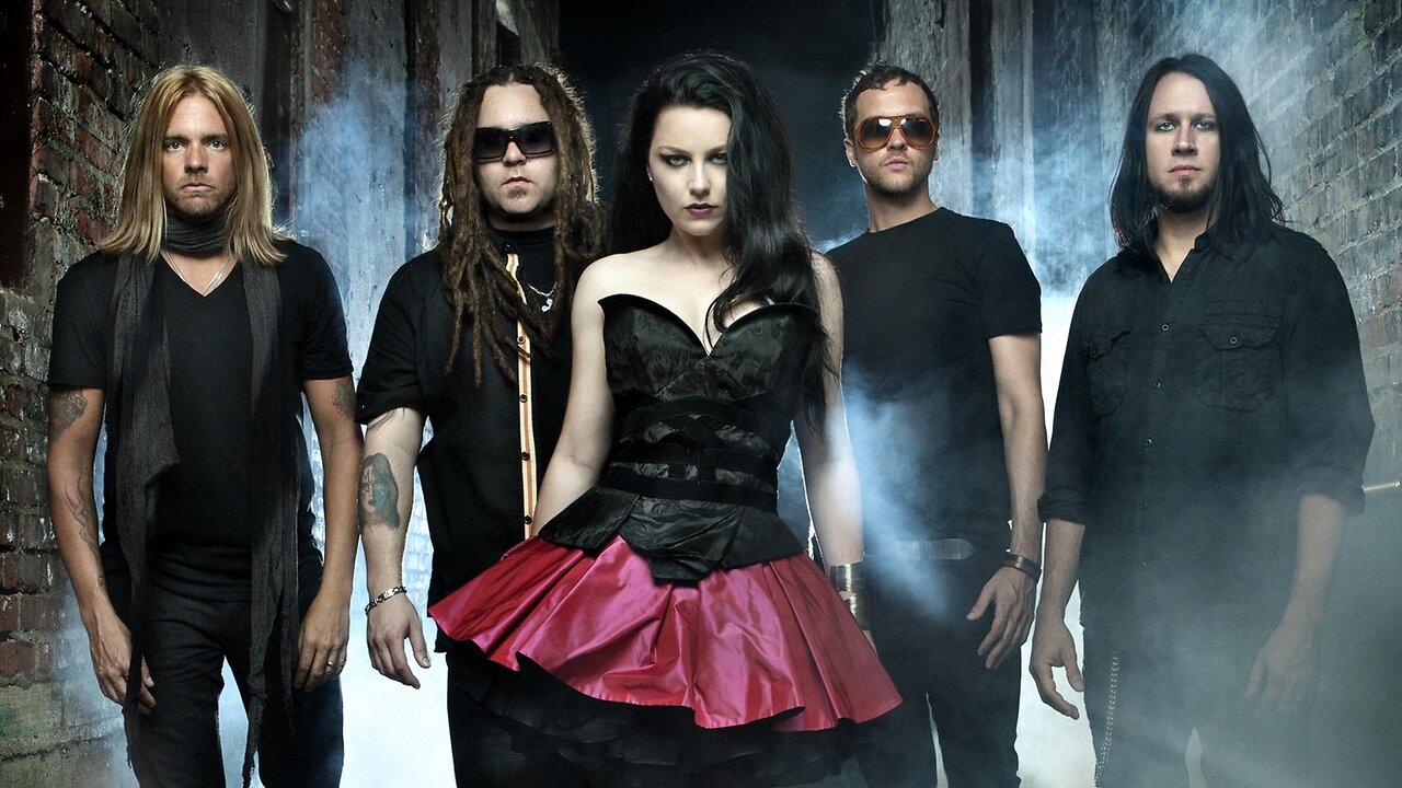 Bring Me To Life ~ Evanesence ( Live )