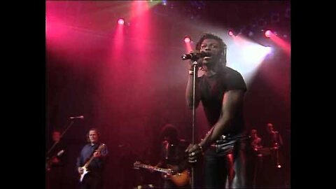 HEY JOE ~ DAVID GILMORE with SEAL ( LIVE )