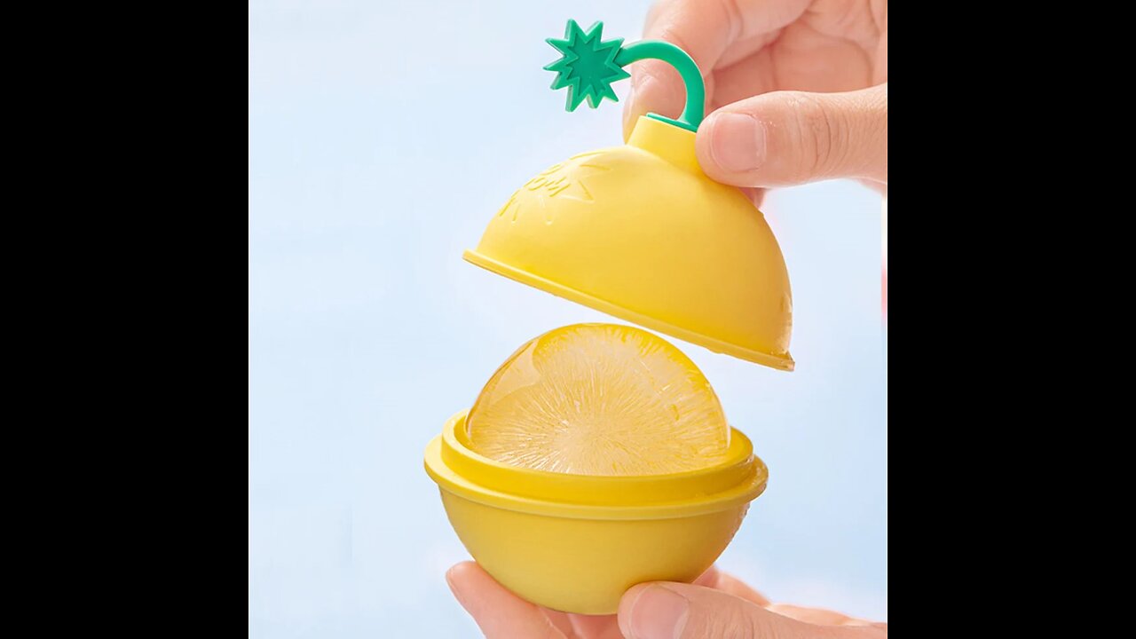 Reusable Silicone Ice Ball Mold (Dia_ 5.7cm), with Built-in Funnel, for Whiskey and Cocktails
