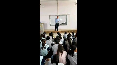 मां कई बेटों पर भारी हो गई